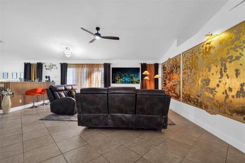 Villa ou maison à vendre à Pembroke Pines, Floride: 3 chambres, 163.88 m2 № 2005475 - photo 27