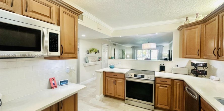 Condominio en Weston, Florida, 2 dormitorios  № 2011649