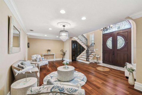 Casa en venta en Saint Petersburg, Florida, 5 dormitorios, 358.51 m2 № 1567125 - foto 5