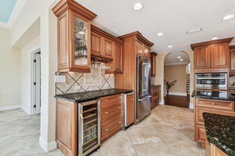 Casa en venta en Saint Petersburg, Florida, 5 dormitorios, 358.51 m2 № 1567125 - foto 11