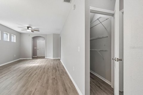 Villa ou maison à vendre à Wesley Chapel, Floride: 4 chambres, 208.01 m2 № 2206917 - photo 19