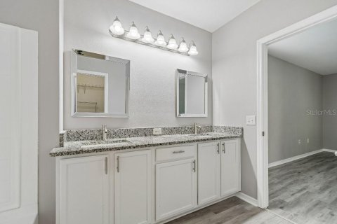 Villa ou maison à vendre à Wesley Chapel, Floride: 4 chambres, 208.01 m2 № 2206917 - photo 22