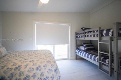 Casa en venta en Islamorada, Village of Islands, Florida, 2 dormitorios, 114.08 m2 № 1993834 - foto 12