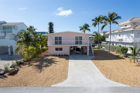 Casa en venta en Islamorada, Village of Islands, Florida, 2 dormitorios, 114.08 m2 № 1993834 - foto 4