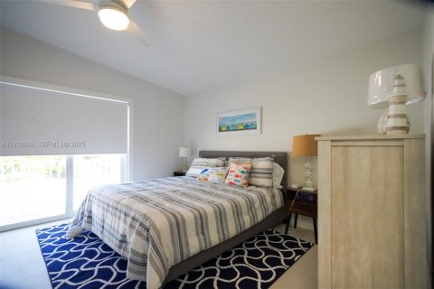 Casa en venta en Islamorada, Village of Islands, Florida, 2 dormitorios, 114.08 m2 № 1993834 - foto 18