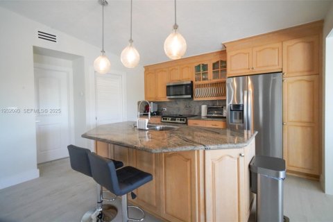 Casa en venta en Islamorada, Village of Islands, Florida, 2 dormitorios, 114.08 m2 № 1993834 - foto 23