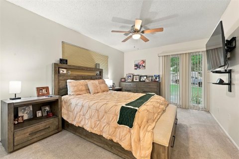 House in Palm Harbor, Florida 2 bedrooms, 92.9 sq.m. № 2393738 - photo 23