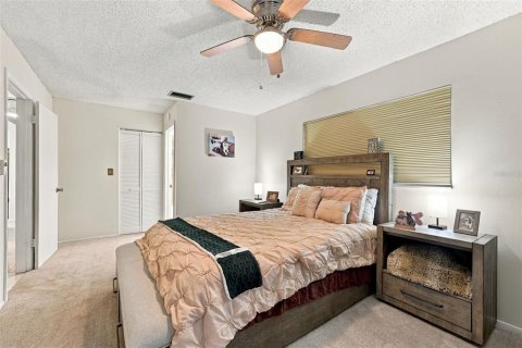 House in Palm Harbor, Florida 2 bedrooms, 92.9 sq.m. № 2393738 - photo 22