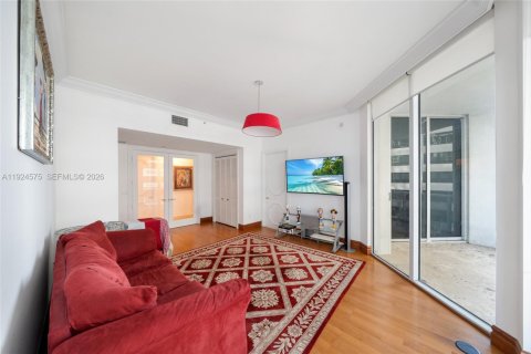 Condo in Bal Harbour, Florida, 4 bedrooms № 1988356 - photo 19