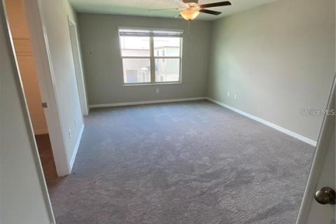 House in Tampa, Florida 4 bedrooms, 192.59 sq.m. № 2396982 - photo 17