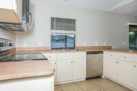 Casa en alquiler en Punta Gorda, Florida, 3 dormitorios, 156.54 m2 № 1914602 - foto 8