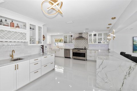Casa en alquiler en Saint Petersburg, Florida, 3 dormitorios, 210.42 m2 № 1800326 - foto 21