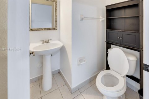 Adosado en alquiler en Homestead, Florida, 3 dormitorios, 179.49 m2 № 2068252 - foto 15