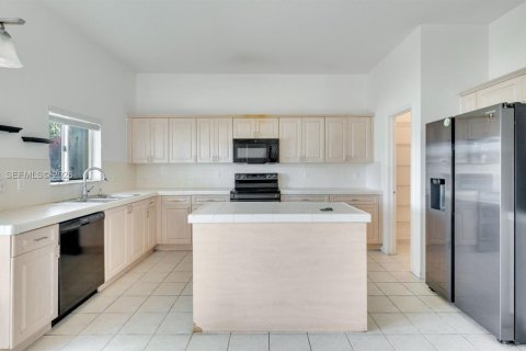 Adosado en alquiler en Homestead, Florida, 3 dormitorios, 179.49 m2 № 2068252 - foto 17