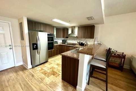 Copropriété à louer à Miami, Floride: 1 chambre, 58.53 m2 № 2025780 - photo 3