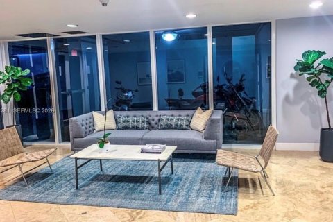Copropriété à louer à Miami, Floride: 1 chambre, 58.53 m2 № 2025780 - photo 22