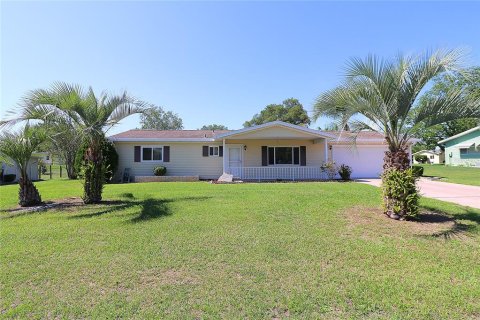 House in Ocala, Florida 2 bedrooms, 106.28 sq.m. № 1736274 - photo 1