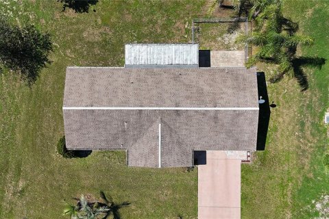 House in Ocala, Florida 2 bedrooms, 106.28 sq.m. № 1736274 - photo 2