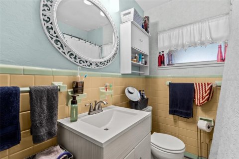 Villa ou maison à vendre à Venice, Floride: 2 chambres, 142.88 m2 № 2425448 - photo 14