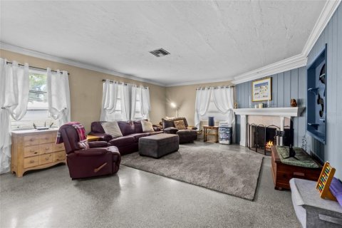 Villa ou maison à vendre à Venice, Floride: 2 chambres, 142.88 m2 № 2425448 - photo 3