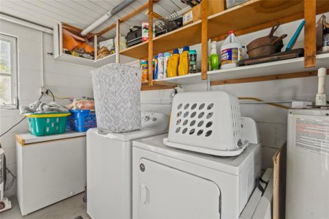 Villa ou maison à vendre à Venice, Floride: 2 chambres, 142.88 m2 № 2425448 - photo 16