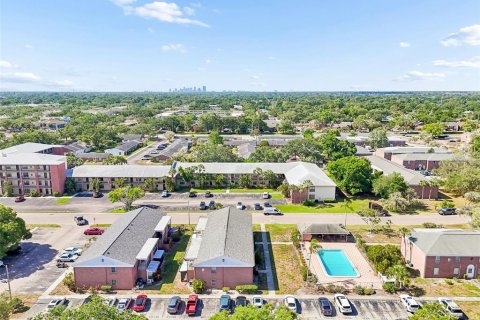 Condo in Saint Petersburg, Florida, 1 bedroom  № 2098050 - photo 30