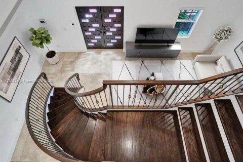Villa ou maison à vendre à Fort Lauderdale, Floride: 6 chambres, 460.89 m2 № 1487393 - photo 4