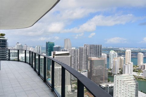 Copropriété à louer à Miami, Floride: 3 chambres, 177.63 m2 № 1707665 - photo 2