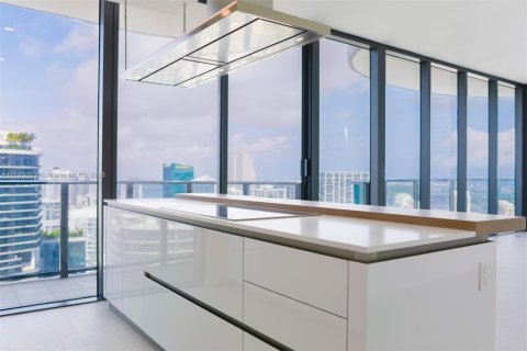 Copropriété à louer à Miami, Floride: 3 chambres, 177.63 m2 № 1707665 - photo 8
