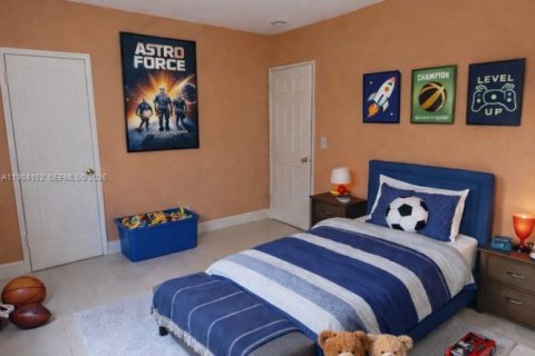 Casa en alquiler en North Miami, Florida, 3 dormitorios, 118.45 m2 № 2046814 - foto 18