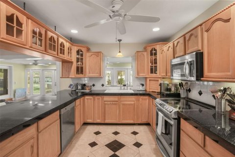 Villa ou maison à vendre à Orlando, Floride: 4 chambres, 239.69 m2 № 2150495 - photo 18