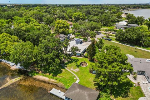 Villa ou maison à vendre à Orlando, Floride: 4 chambres, 239.69 m2 № 2150495 - photo 2