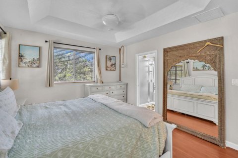 Touwnhouse à vendre à Miami Gardens, Floride: 4 chambres, 157.1 m2 № 2268812 - photo 16