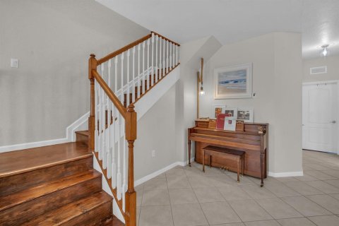 Touwnhouse à vendre à Miami Gardens, Floride: 4 chambres, 157.1 m2 № 2268812 - photo 9