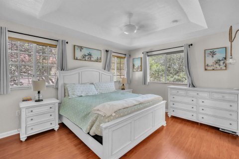Touwnhouse à vendre à Miami Gardens, Floride: 4 chambres, 157.1 m2 № 2268812 - photo 15