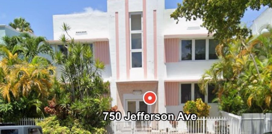 Condominio en Miami Beach, Florida, 1 dormitorio  № 1891869