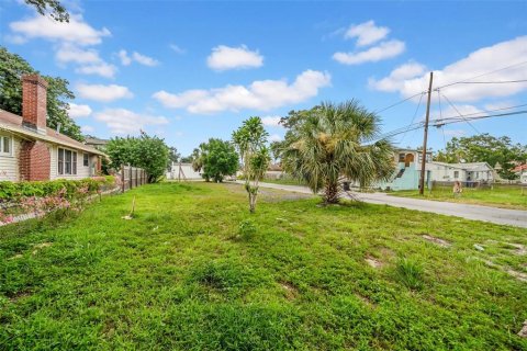 Terreno en venta en Saint Petersburg, Florida № 1843328 - foto 10