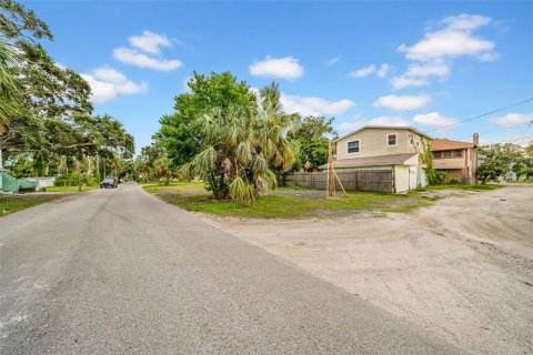 Terreno en venta en Saint Petersburg, Florida № 1843328 - foto 16