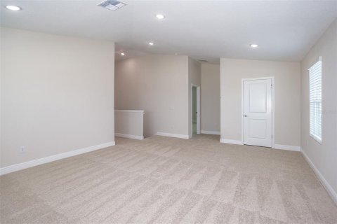 House in Wesley Chapel, Florida 5 bedrooms, 306.3 sq.m. № 2126524 - photo 20