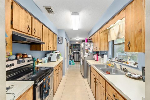 House in Ocala, Florida 3 bedrooms, 114.73 sq.m. № 1754582 - photo 13
