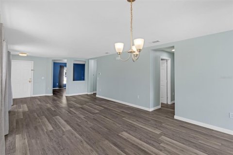 Casa en venta en Davenport, Florida, 3 dormitorios, 181.16 m2 № 1757847 - foto 8