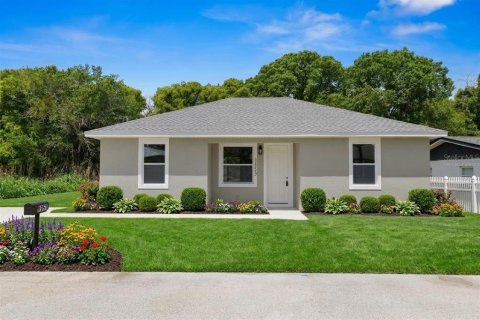 Villa ou maison à Lakeland, Floride 3 chambres, 107.3 m2 № 2123157