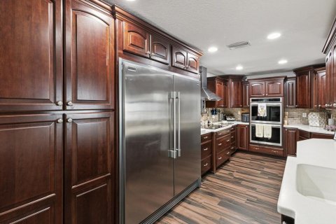 House in Spring Hill, Florida 4 bedrooms, 203.64 sq.m. № 1666124 - photo 29