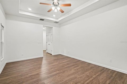 House in Orlando, Florida 4 bedrooms, 259.66 sq.m. № 2339194 - photo 12