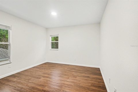 House in Orlando, Florida 4 bedrooms, 259.66 sq.m. № 2339194 - photo 16