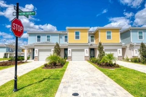 Townhouse in Four Corners, Florida 3 bedrooms, 158.31 sq.m. № 1541737 - photo 1