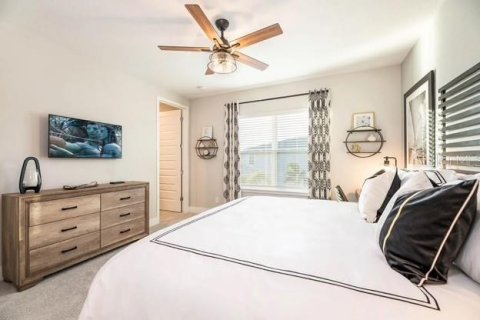 Townhouse in Four Corners, Florida 3 bedrooms, 158.31 sq.m. № 1541737 - photo 11