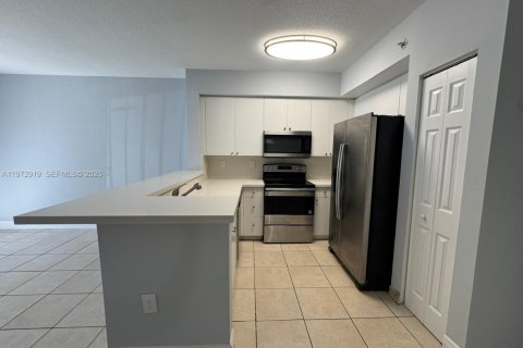 Condominio en Cutler Bay, Florida, 2 dormitorios  № 2033095