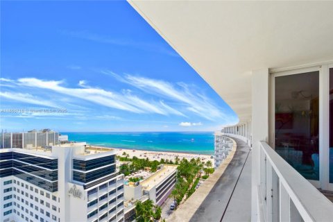 Copropriété à vendre à Miami Beach, Floride: 1 chambre, 89.19 m2 № 1897557 - photo 1