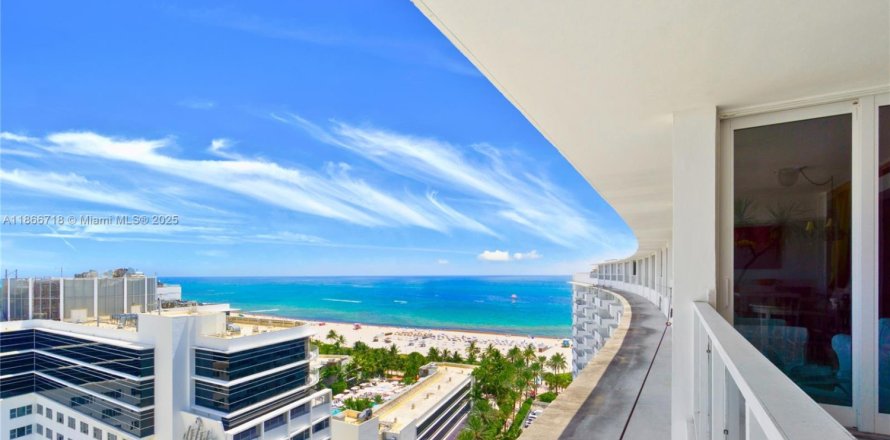 Condo à Miami Beach, Floride, 1 chambre  № 1897557